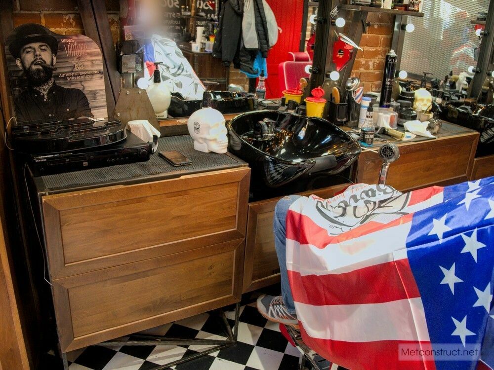 amenajare barbershop