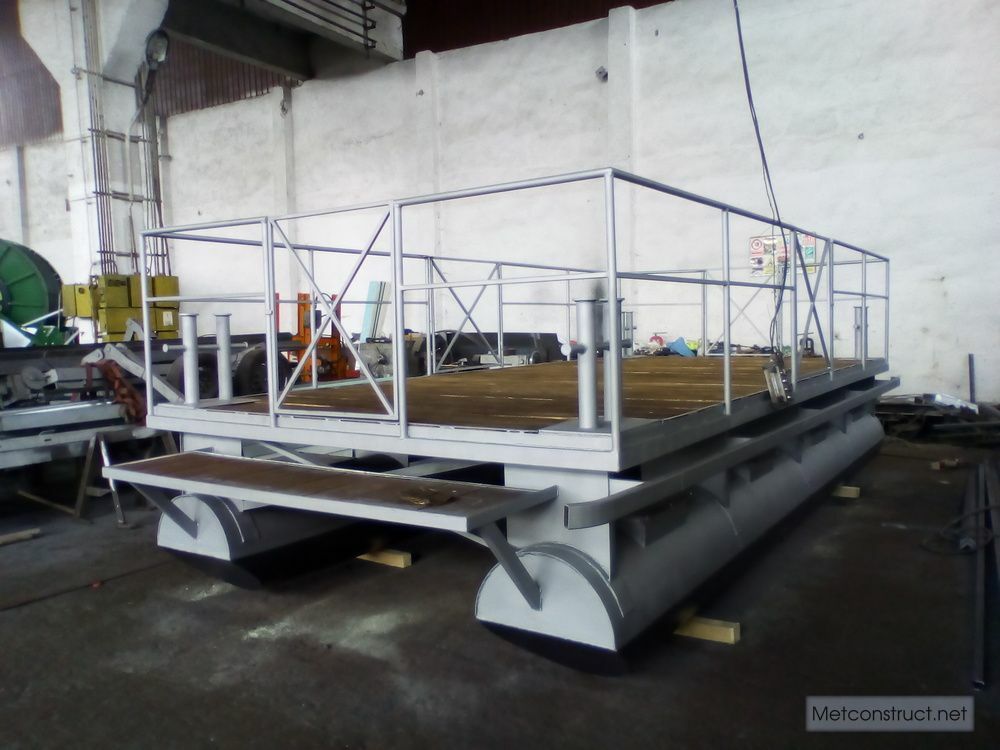 constructie ponton acostare 6m x 3m cu pasarela si scondri